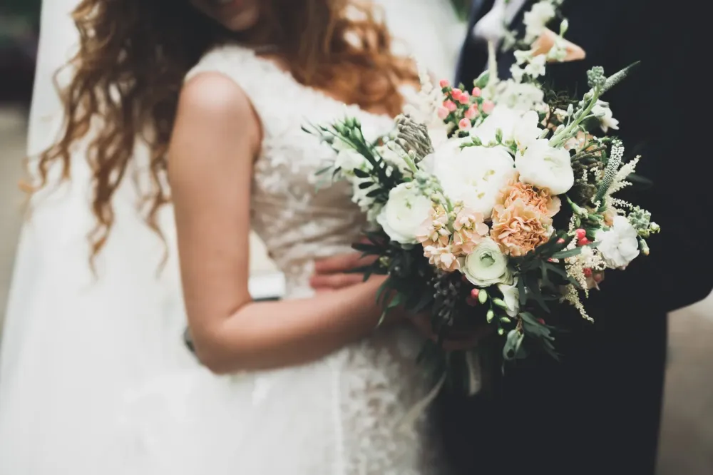 Bouquet de mariée près de Chédigny